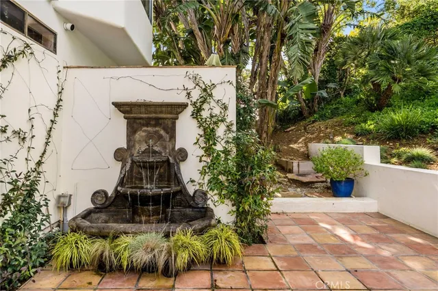 $4,750,000 | 24743 Vantage Point Terrace, Malibu, CA 90265