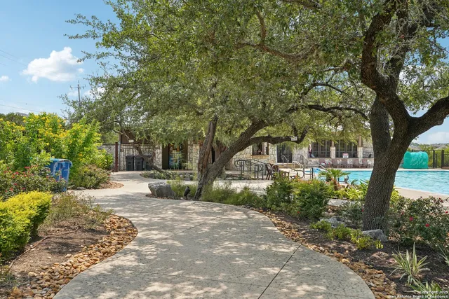 $595,000 | 3610 Pinnacle Drive, San Antonio, TX 78261