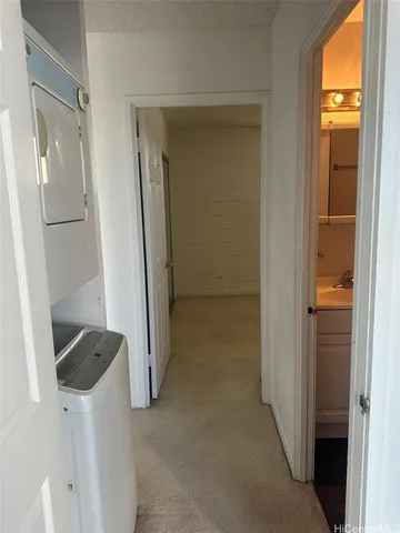 $2,400 | 5210 Likini Street, Unit 406, Honolulu, HI 96818