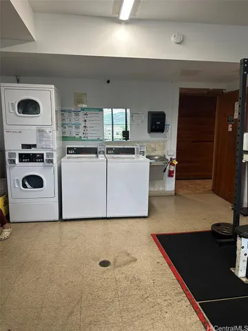 $2,400 | 5210 Likini Street, Unit 406, Honolulu, HI 96818