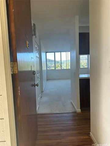 $2,400 | 5210 Likini Street, Unit 406, Honolulu, HI 96818