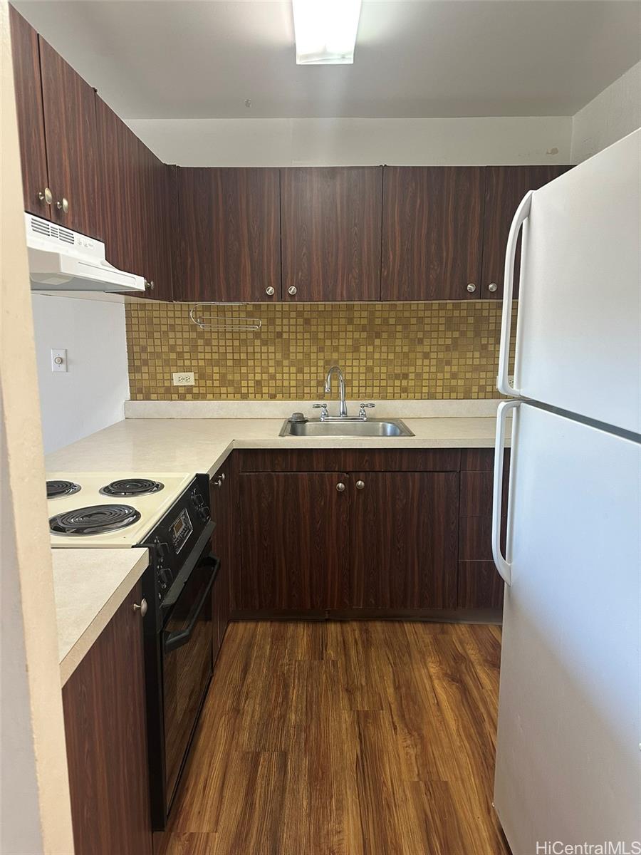 5210 Likini Street, Unit 406 Honolulu, HI 96818 - Photo 4 of 22