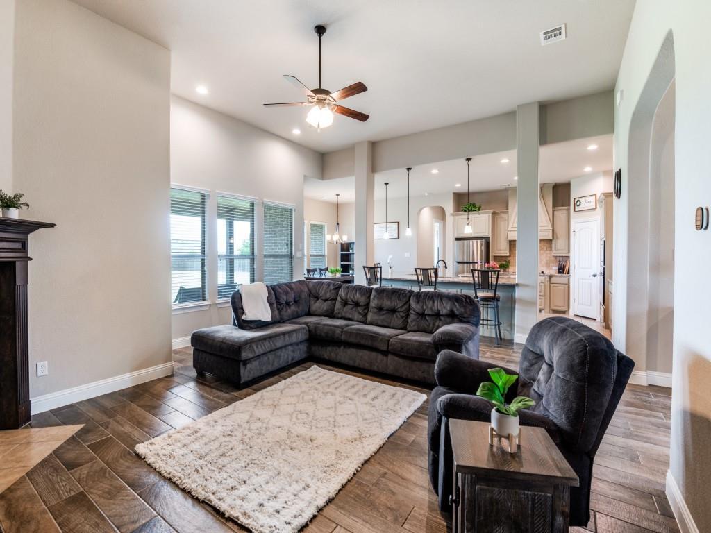 5640 Sunset Ridge Midlothian, TX 76065 - Photo 9 of 40