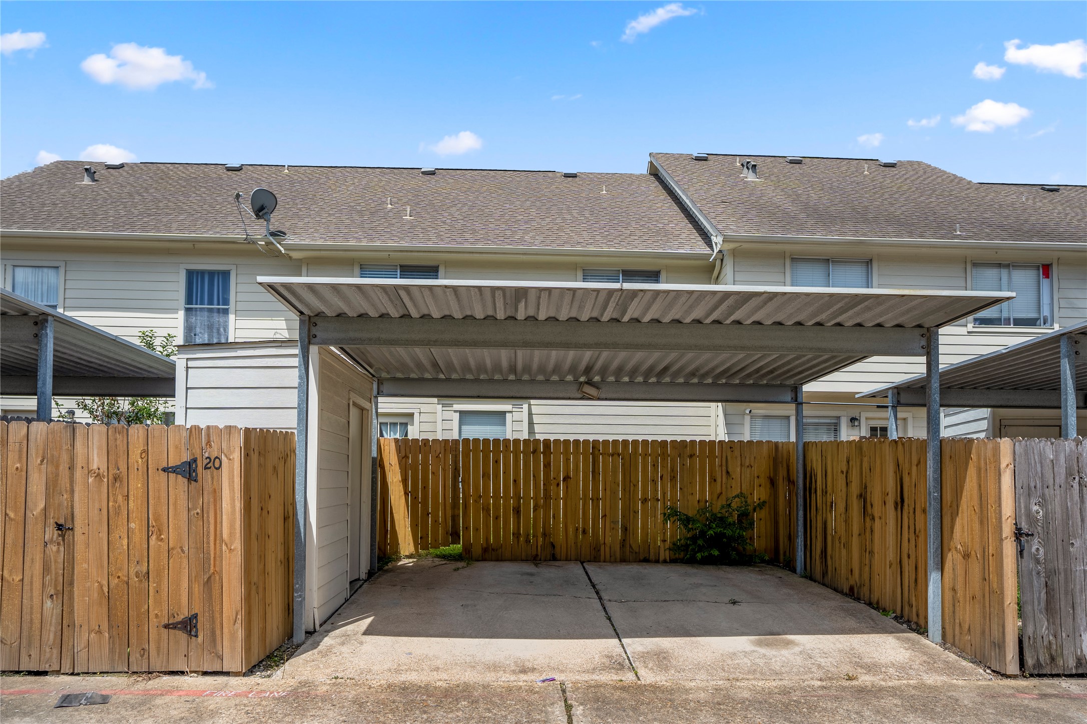 11735 Alief Clodine Road, Unit 20 Houston, TX 77072 - Photo 32 of 33 a view of a building