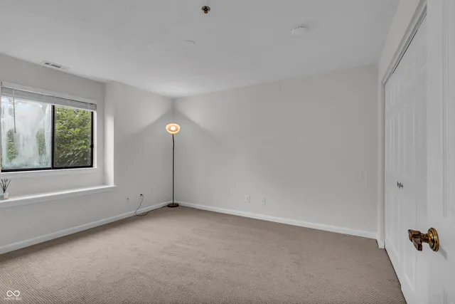 $165,000 | 8176 Shorewalk Drive, Unit C, Indianapolis, IN 46236