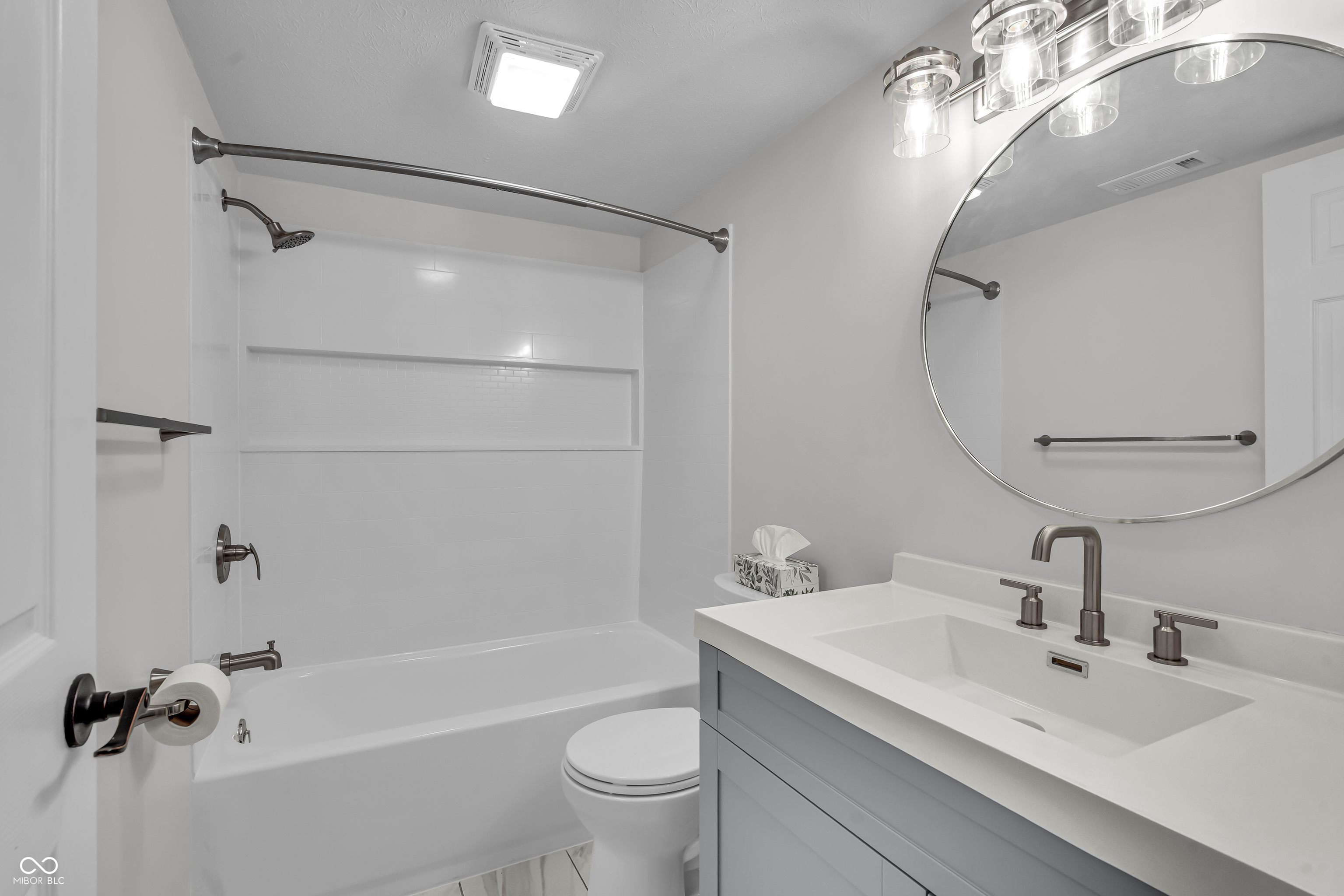 8176 Shorewalk Drive, Unit C Indianapolis, IN 46236 - Photo 17 of 29