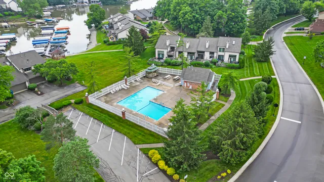 $165,000 | 8176 Shorewalk Drive, Unit C, Indianapolis, IN 46236