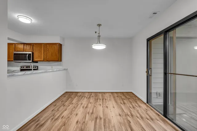 $165,000 | 8176 Shorewalk Drive, Unit C, Indianapolis, IN 46236