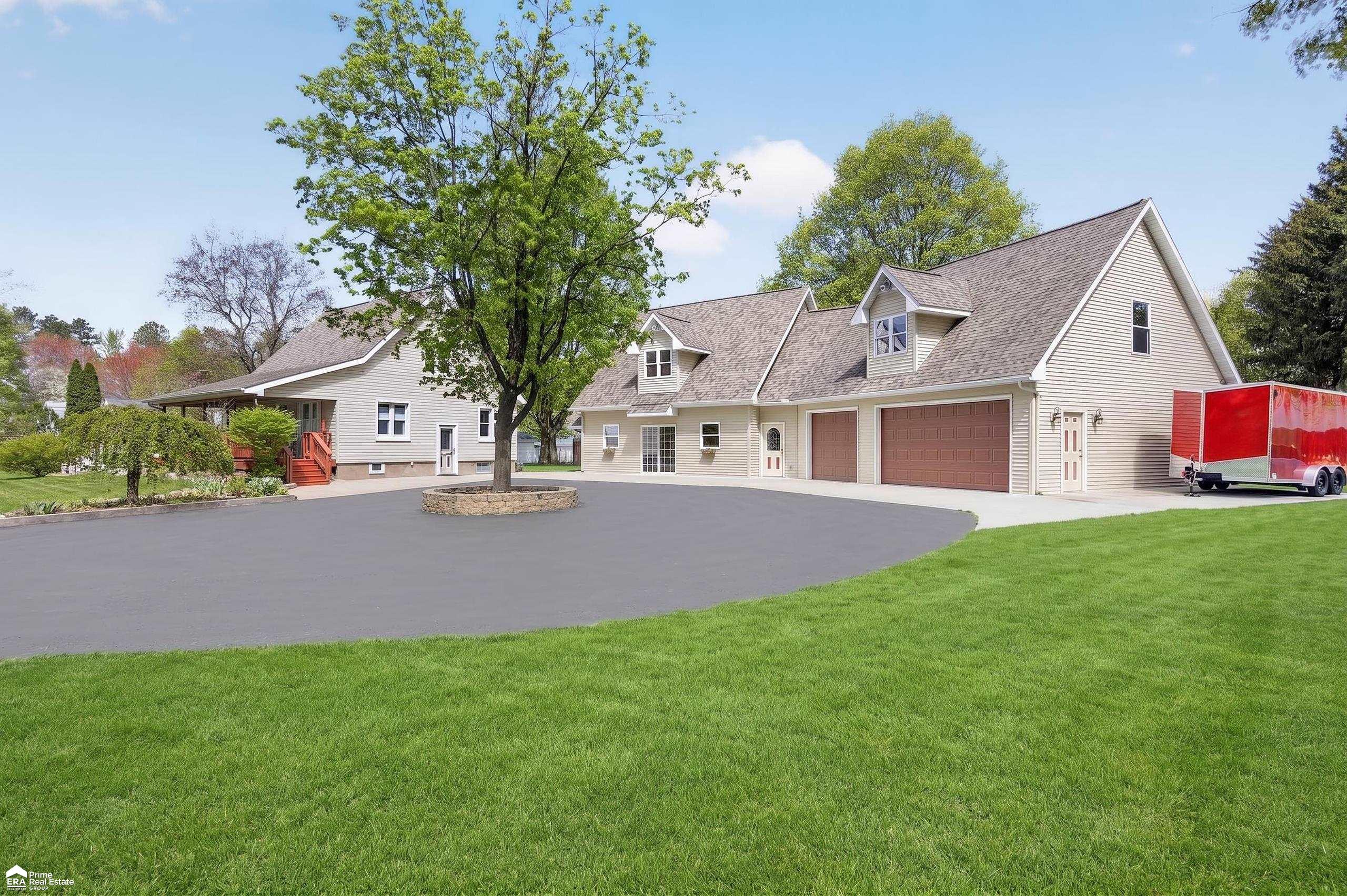 2292 North Belsay Road Burton, MI 48509 - Photo 1 of 86