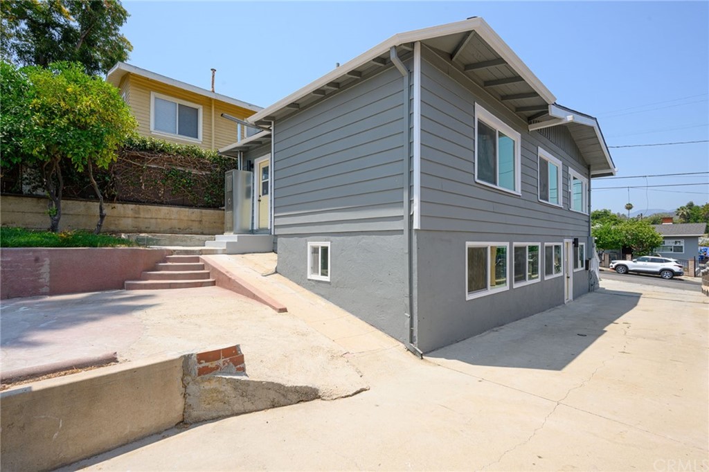 6116 Springvale Drive Los Angeles, CA 90042 - Photo 21 of 26