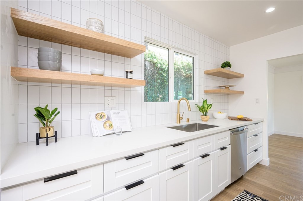 6116 Springvale Drive Los Angeles, CA 90042 - Photo 8 of 26