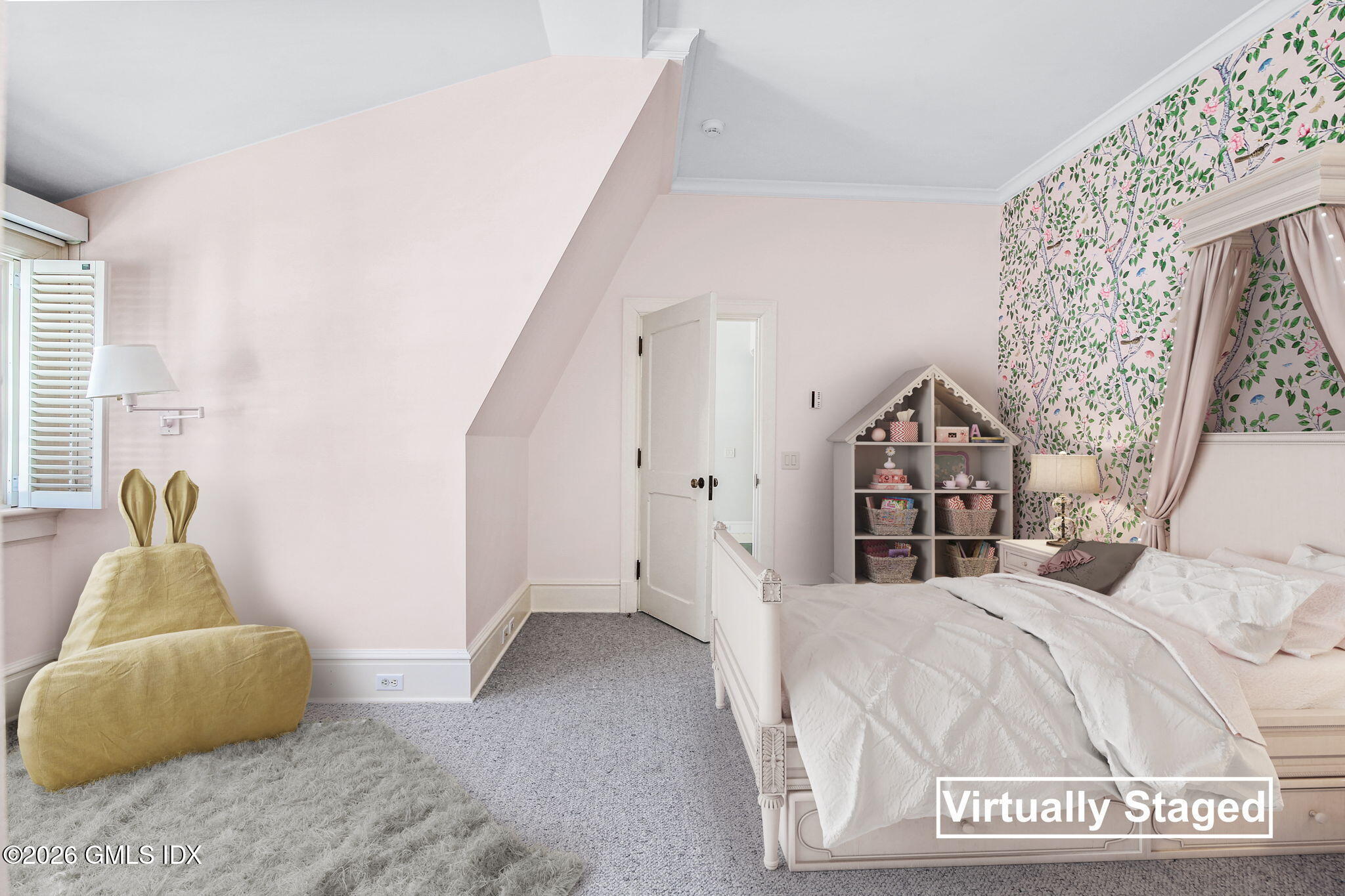 164 Round Hill Road Greenwich, CT 06831 - Photo 41 of 67 a bedroom with a bed and a window