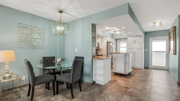 $3,200 | 2200 Northeast 33rd Avenue, Unit 10K, Fort Lauderdale, FL 33305
