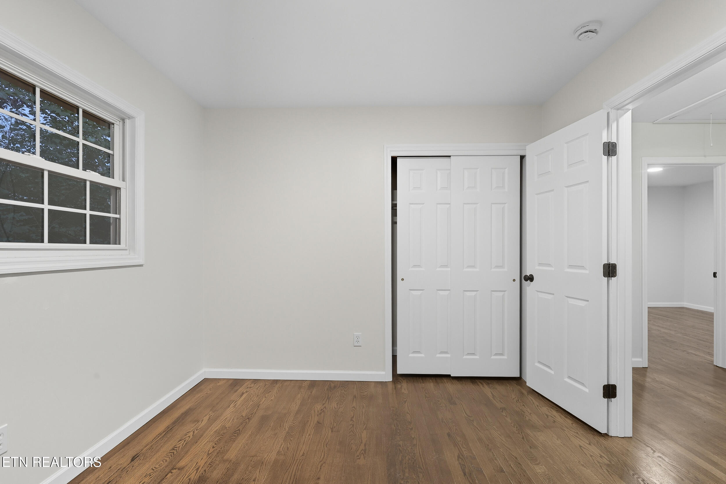 422 Overhill Road Knoxville, TN 37914 - Photo 16 of 32 29_0028