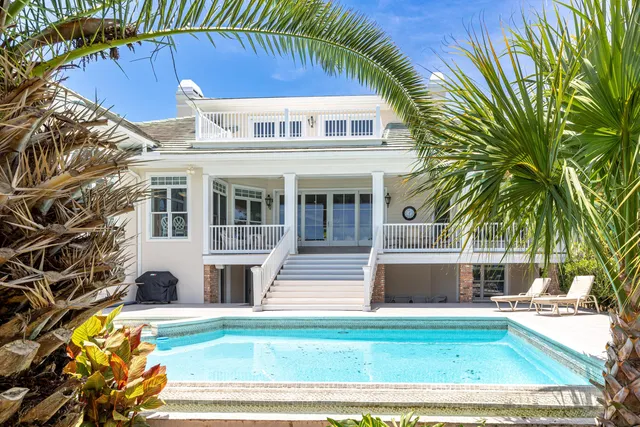 $3,995,000 | 4567 Landfall Court, Destin, FL 32541