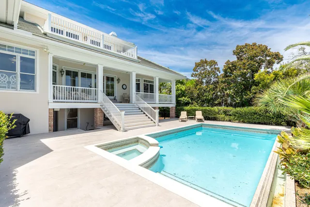 $3,995,000 | 4567 Landfall Court, Destin, FL 32541