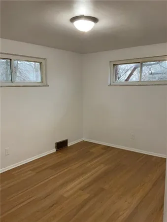 $1,750 | 214 Erwin Place, McKees Rocks, PA 15136
