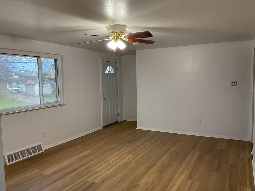 214 Erwin Place McKees Rocks, PA 15136 - Photo 2 of 16