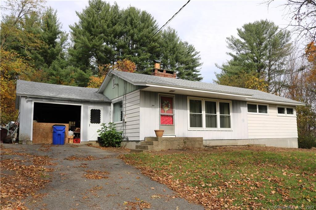285 Marsh Road Litchfield, CT 06778 - Photo 1 of 1 a front view of a house with yard
