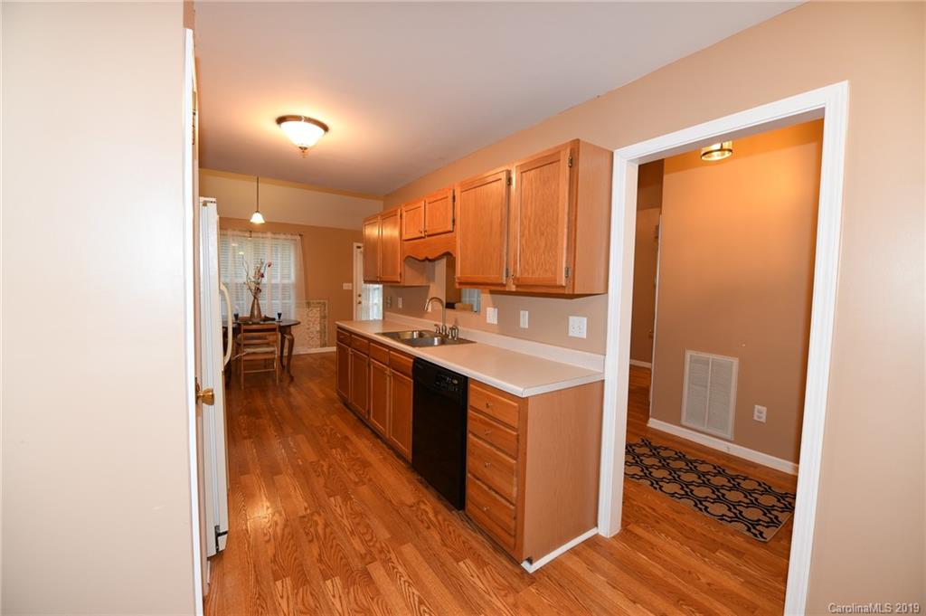 519 Forest Ridge Road Kannapolis, NC 28083 - Photo 8 of 16 Gallery Image 8