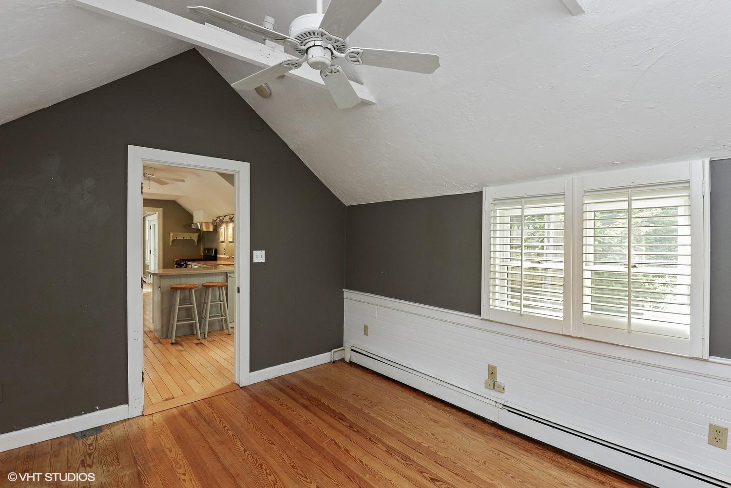 33 Captain Murphys Way Barnstable, MA 02630 - Photo 7 of 15 07_33captainMurphysWay_18_Bedroom_MLSuse