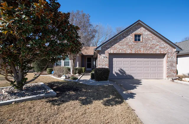 $305,000 | 120 Bass Street, Georgetown, TX 78633