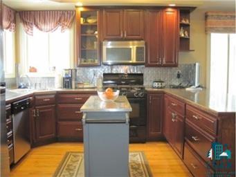 37242 Sunrise View Road Sturgeon Lake, MN 55783 - Photo 4 of 12 Gallery Image 4
