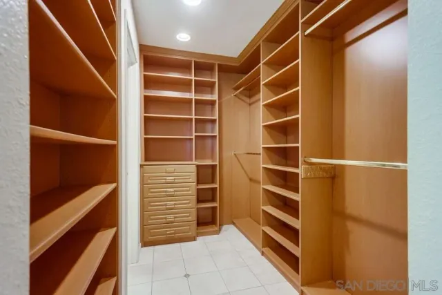 $459,500 | 3333 Ruffin Road, Unit 4S, San Diego, CA 92123