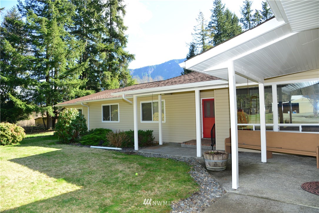 1011-55 Peters Road Randle, WA 98377 - Photo 4 of 40 Gallery Image 4