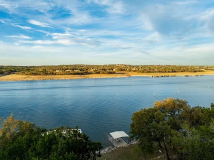 $1,495,000 | 21008 West Lakeshore Drive, Spicewood, TX 78669