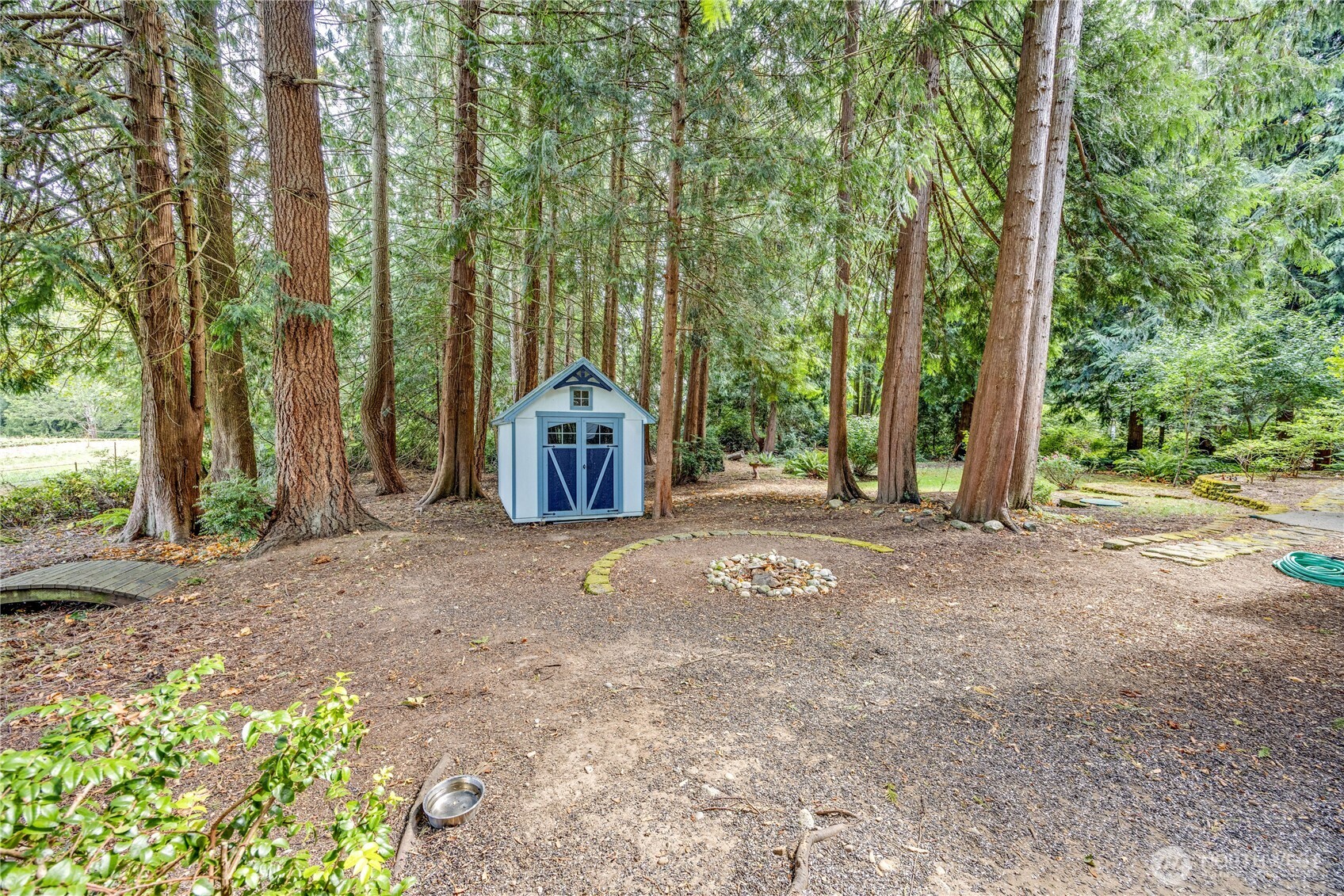 20274 Pugh Road Northeast Poulsbo, WA 98370 - Photo 4 of 30 Gallery Image 4