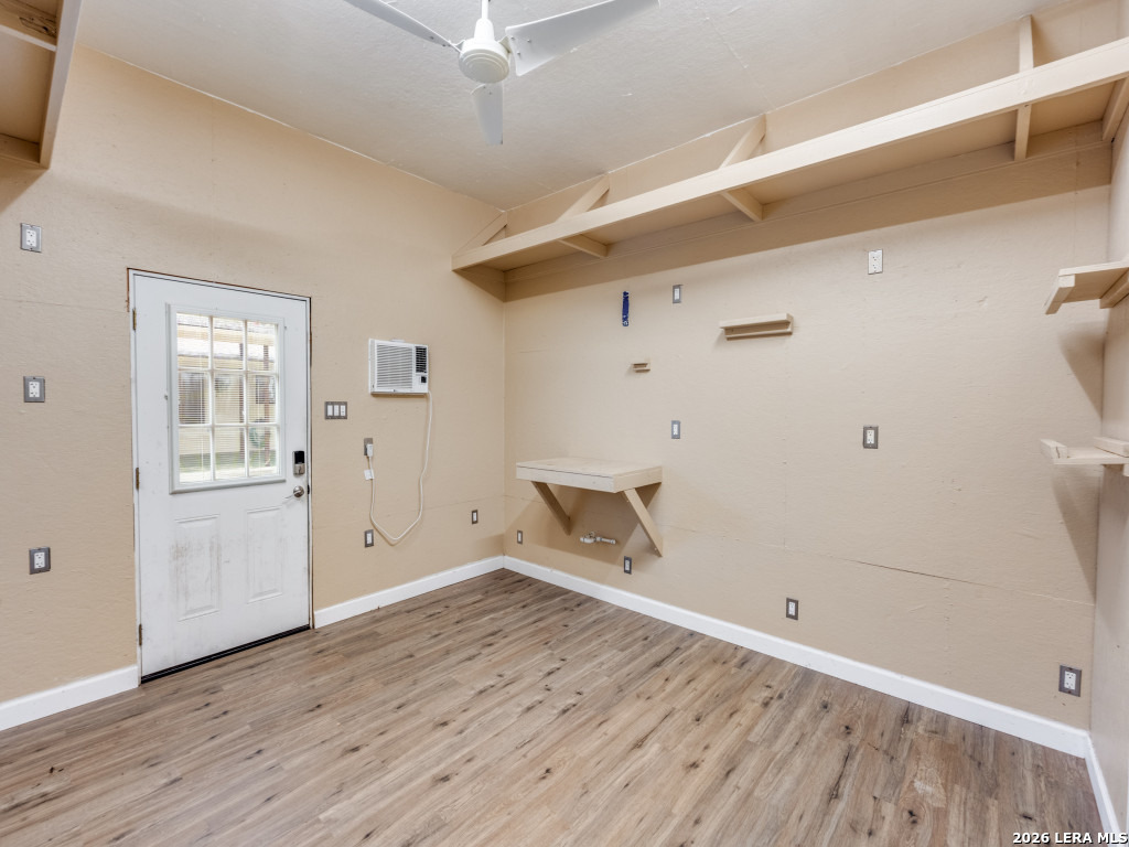 953 East Cedar Street Seguin, TX 78155 - Photo 38 of 41