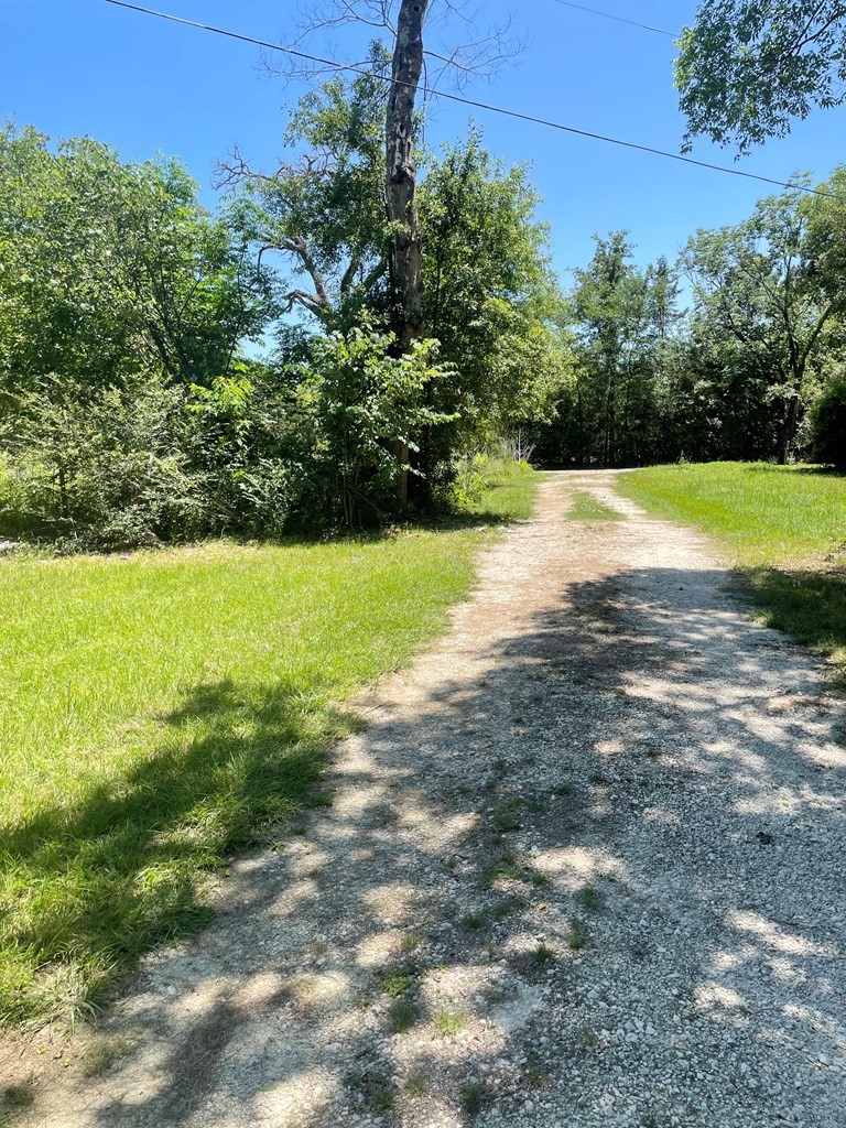 1046 Berry Road Lufkin, TX 75904 - Photo 26 of 27
