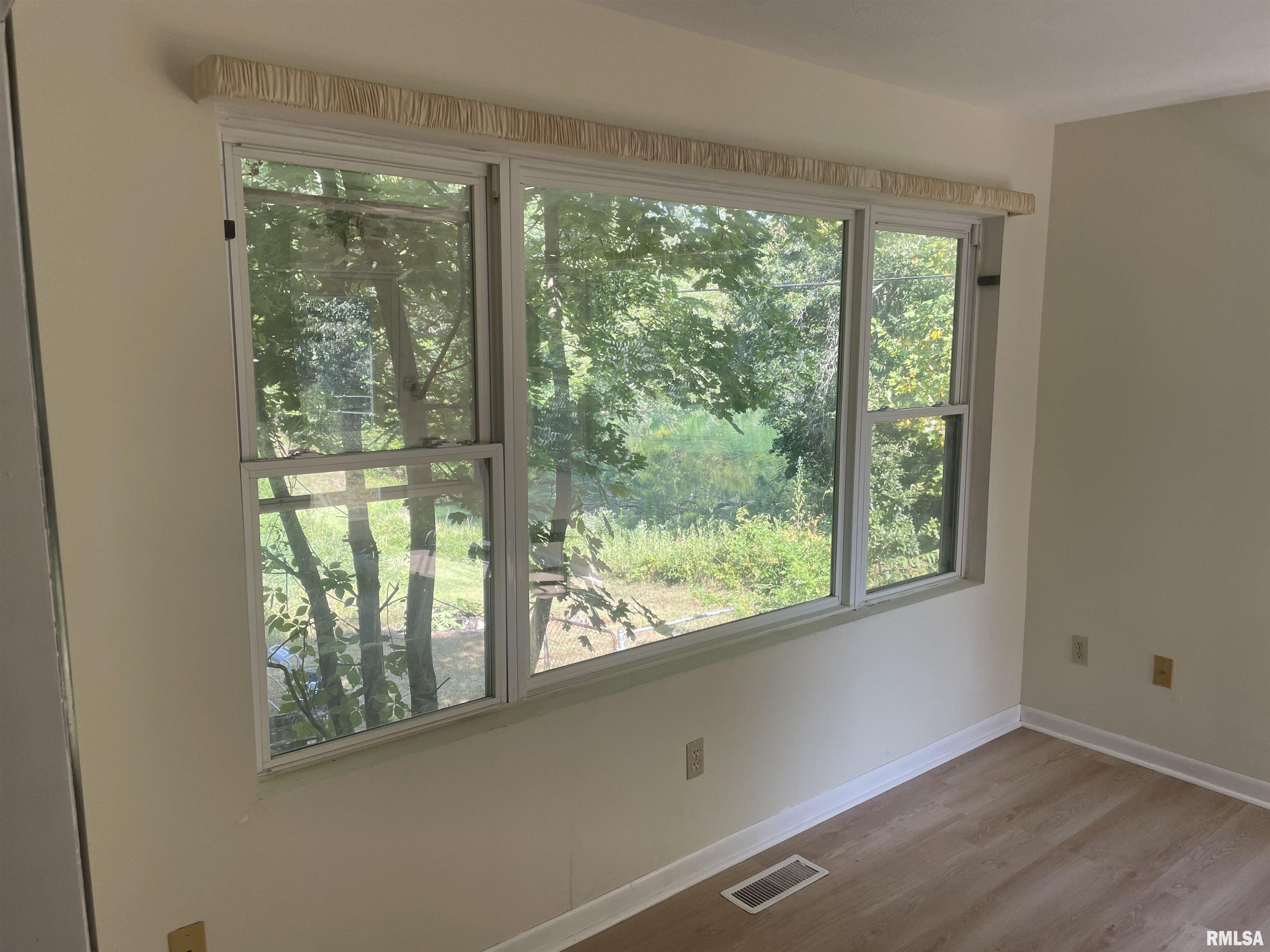 5 Timberline Drive Springfield, IL 62711 - Photo 5 of 12