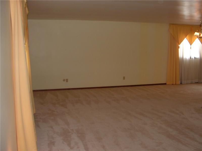 415 Thompson Run Road Pittsburgh, PA 15237 - Photo 3 of 16 Living Room. Spacious 24 x 13 linving room which is L shaped!