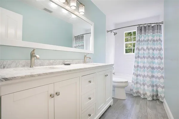 $899,999 | 4015 Iron Bridge Road, Oviedo, FL 32765