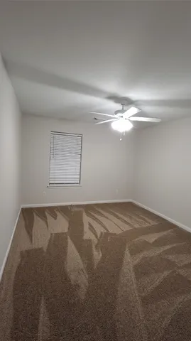 a view of empty room with window