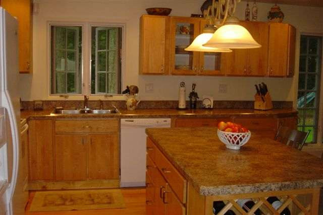 346 Wellington Road Bethlehem, NY 12054 - Photo 3 of 12 Photo 3