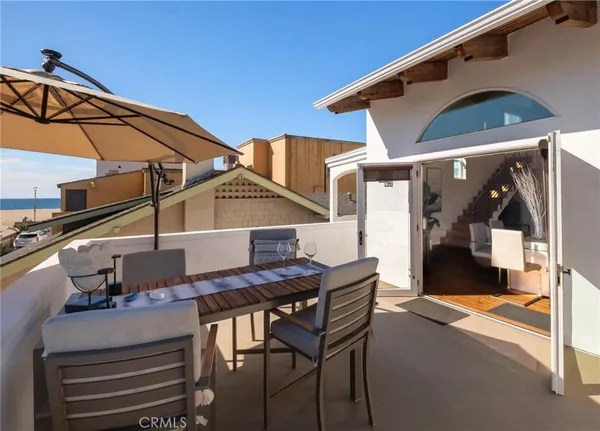 $4,500,000 | 28 10th Court, Hermosa Beach, CA 90254