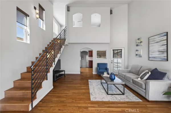 $4,500,000 | 28 10th Court, Hermosa Beach, CA 90254