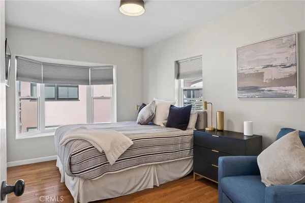 $4,500,000 | 28 10th Court, Hermosa Beach, CA 90254