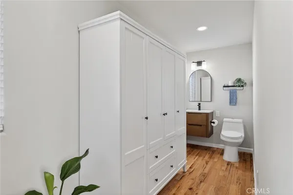 $4,500,000 | 28 10th Court, Hermosa Beach, CA 90254