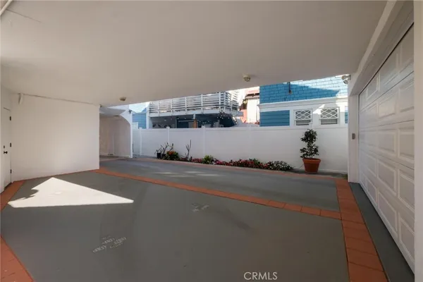 $4,500,000 | 28 10th Court, Hermosa Beach, CA 90254