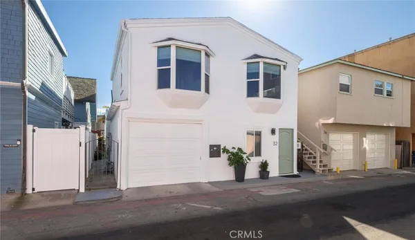 $4,500,000 | 28 10th Court, Hermosa Beach, CA 90254