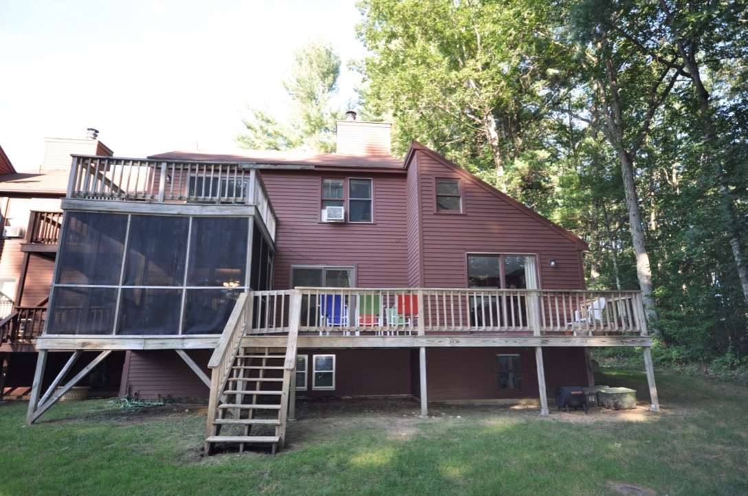 12 Kirriemuir Road Stratham, NH 03885 - Photo 3 of 26