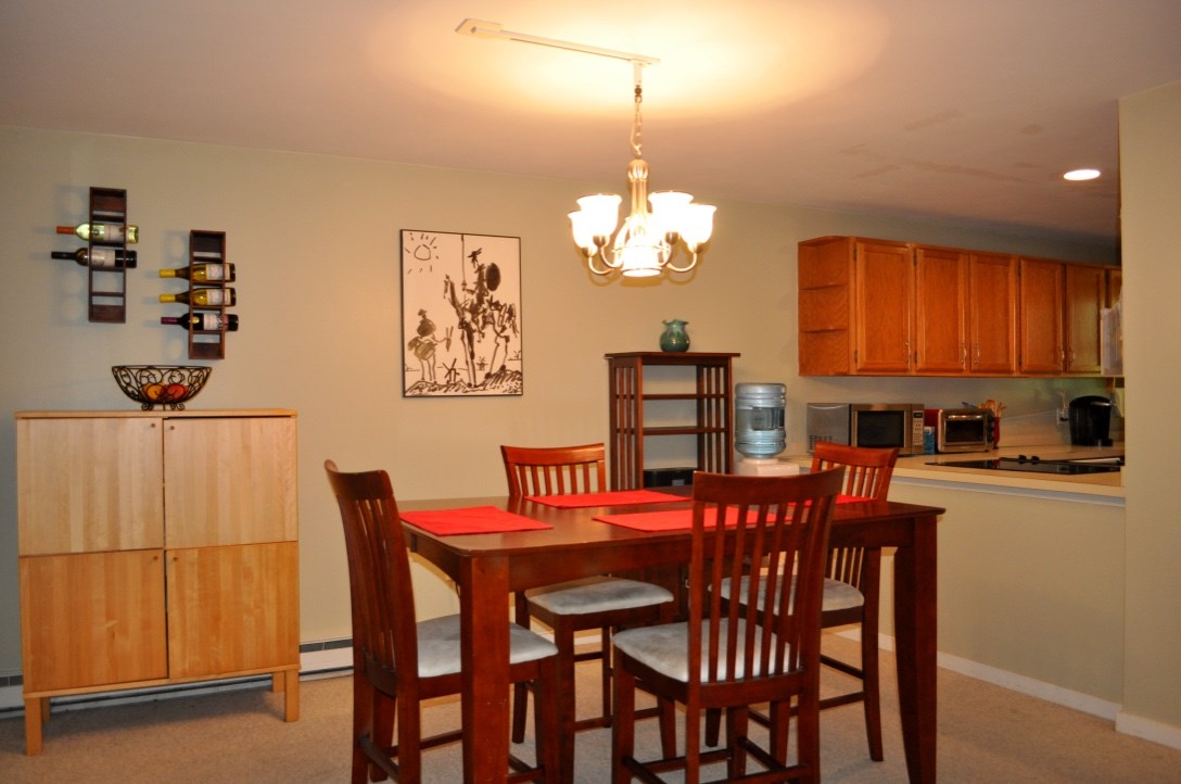 12 Kirriemuir Road Stratham, NH 03885 - Photo 8 of 26
