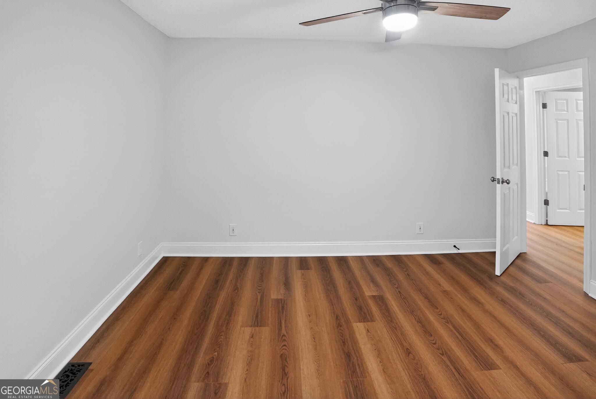 115 Richard Street Clarkesville, GA 30523 - Photo 6 of 36