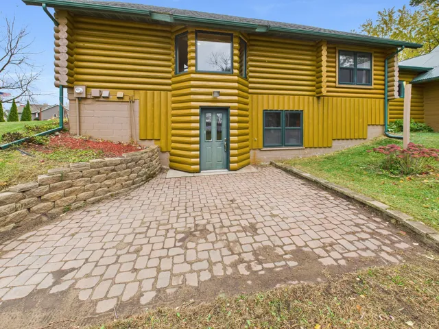 $549,900 | 34235 County Road 9, Avon, MN 56310