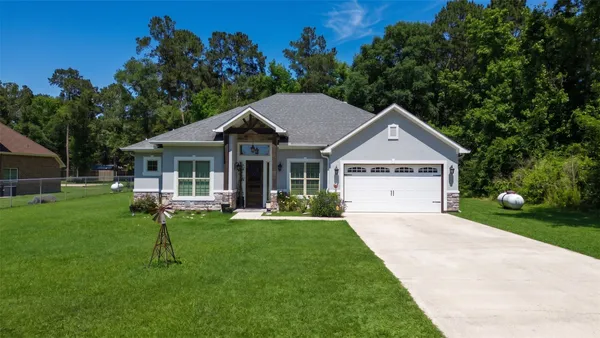 $3,200 | 23057 Kama Drive, Porter, TX 77365