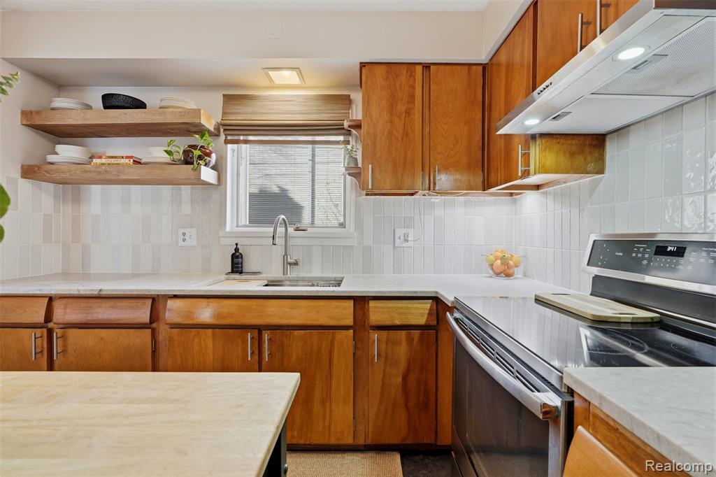 2604 Rochester Road, Unit 3 Royal Oak, MI 48073 - Photo 10 of 25 Gallery Image 10